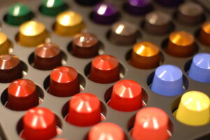 Nespresso vira alvo de reclamações por atrasos na entrega – 26/03/2025 – Painel S.A.